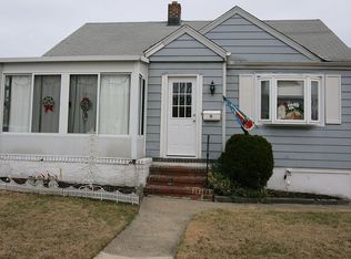 18 Putnam St, Lodi, NJ 07644