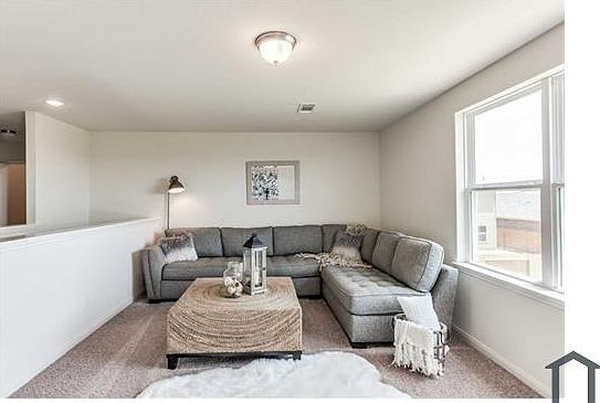 2nd image of 104 Emma Dr
