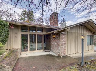 840 S 3rd St, Jacksonville, OR