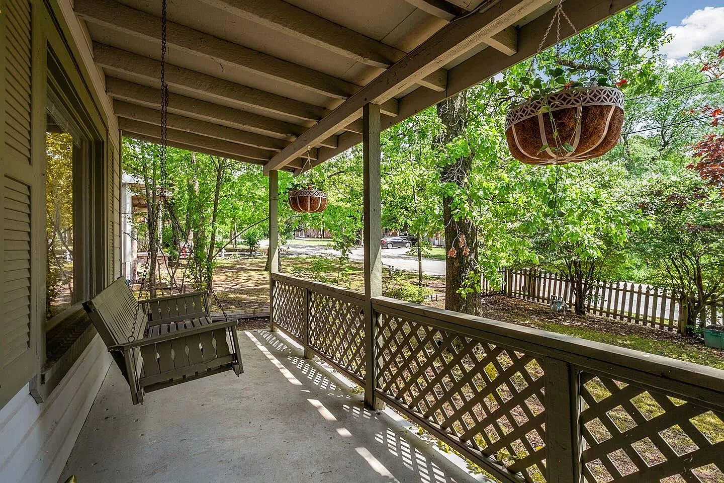 2 bed, 896 sqft, $2,150 — Photo 3