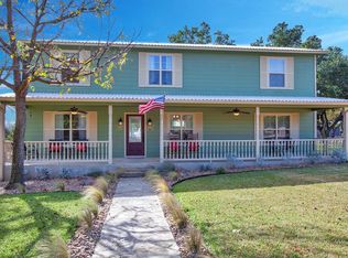 71 Cherry Oak St, Fredericksburg, TX 78624