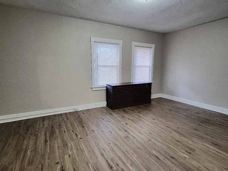 Bedroom #1