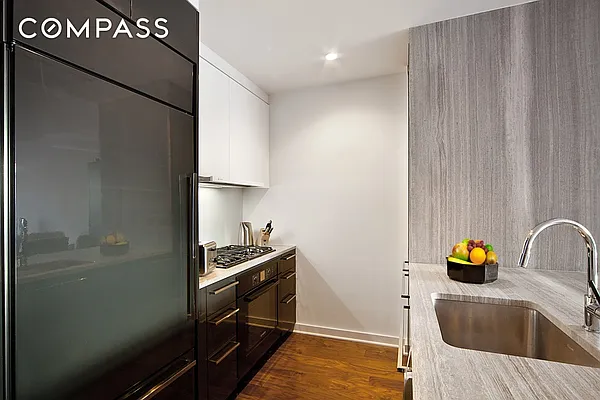 Rented by Compass | media 25