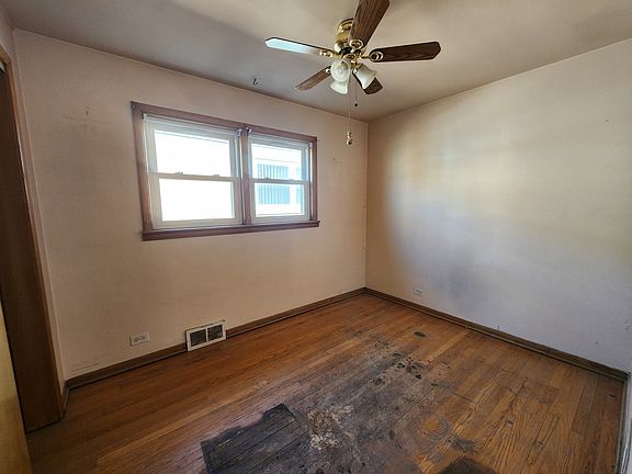 5th image of 5711 S Mayfield Ave