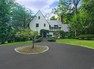 36 Heathcote Rd, Scarsdale, NY 10583