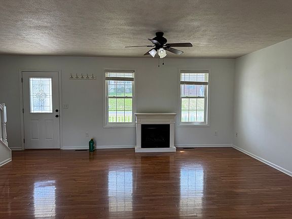 5th image of 79 Thoroughbred Cir