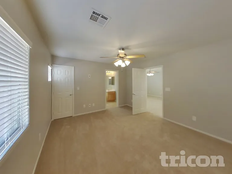 9273 Grassy Weep Ct — Photo 7