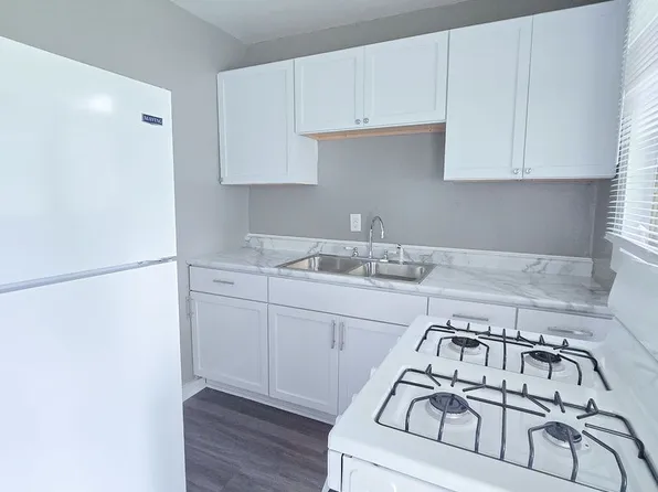 627 North Main Street, 627 N Main St, Tipton, IN 46072