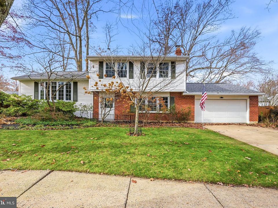 1st image of 2525 Wexford Dr