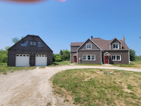 849 N Maple Hill Rd, Pierson, MI 49339