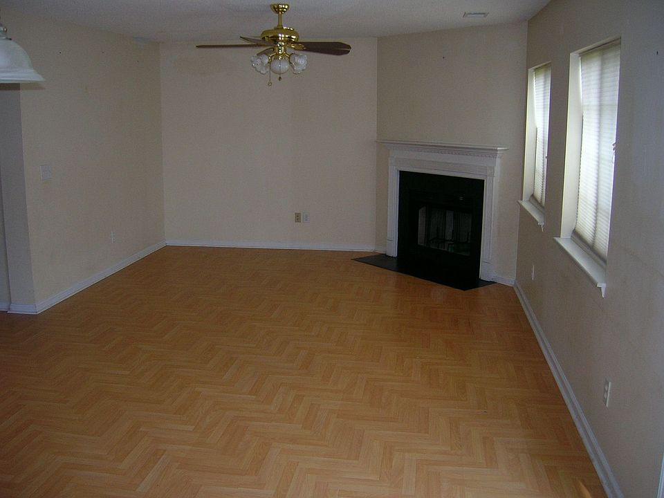 2nd image of 8042 Long Shadow Ln