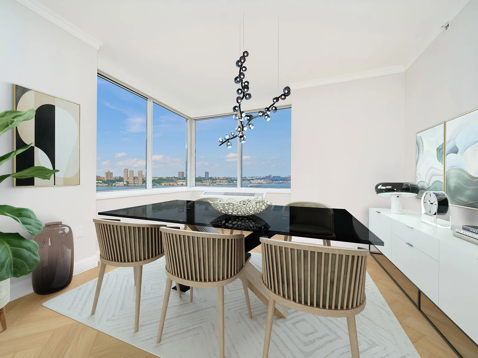 160 Riverside Boulevard — Photo 3