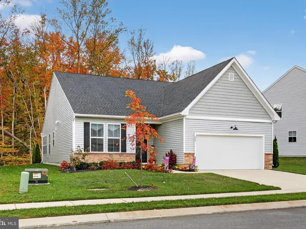 663 Mayfield Falls Dr, Newark, DE 19702