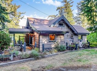 1723 Northbluff Rd, Coupeville, WA 98239