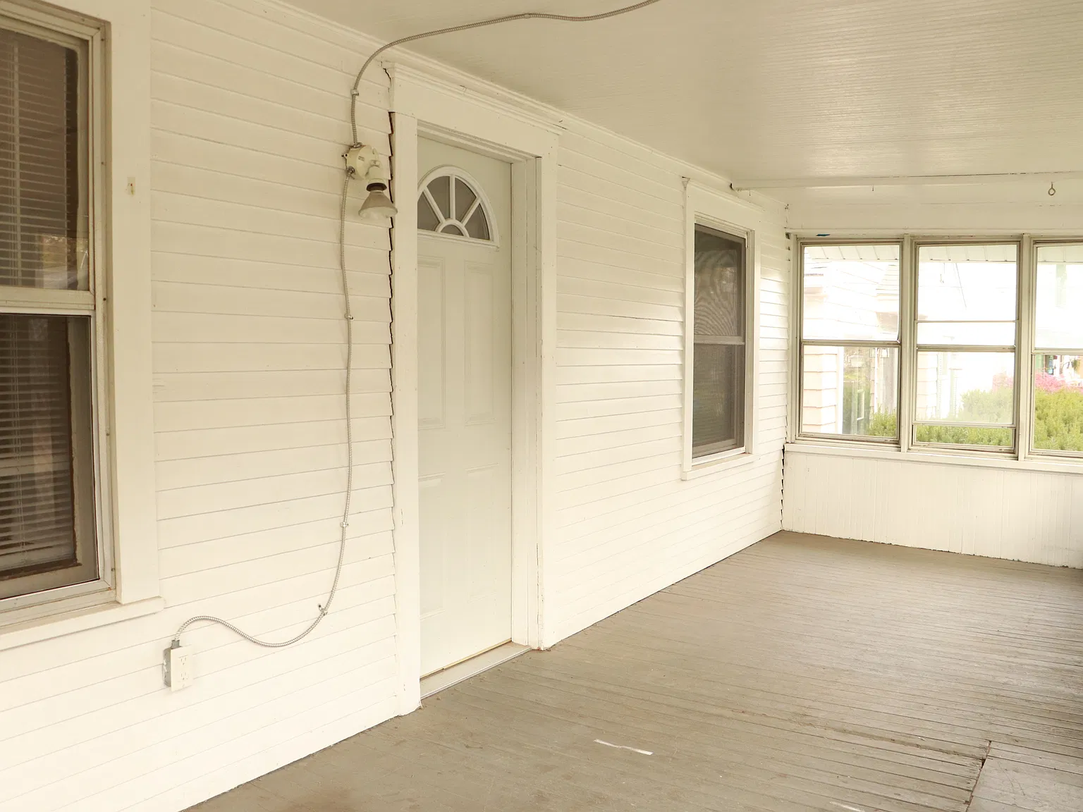 303 North Magnolia Avenue - 1 — Photo 2
