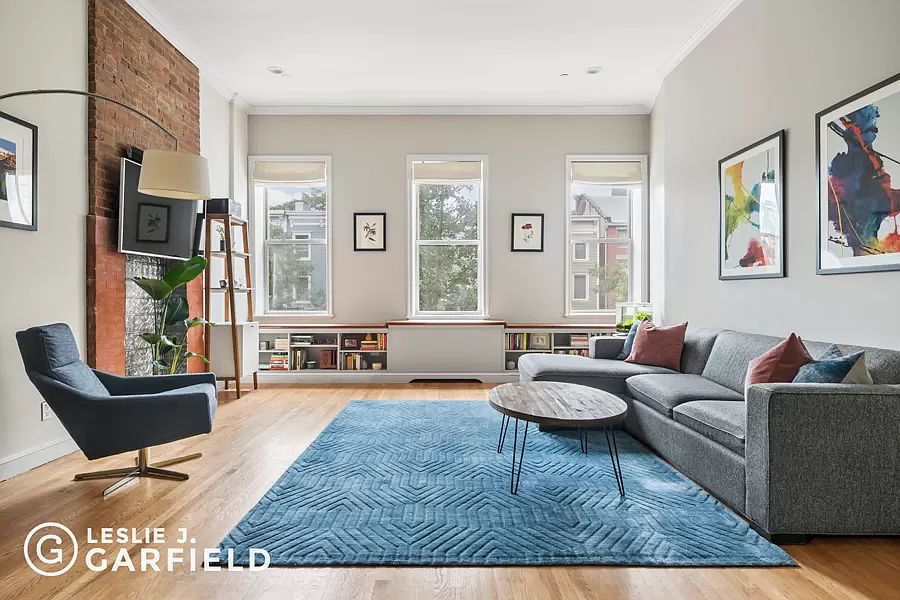 1st image of 25 Bergen St APT 2B