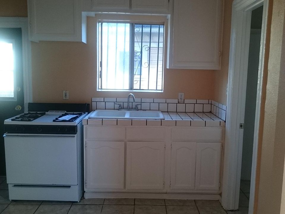 STOVE NOT INCLUDED