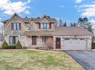 919 Virginia Dr, Alden, NY 14004