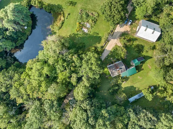 62 Case Road, Nottingham, NH 03290