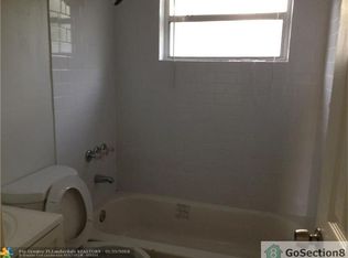 380 Kingsbridge St, Boca Raton, FL 33487