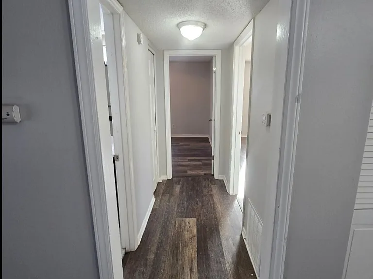 8721 Countryshire Ln #4 — Photo 12