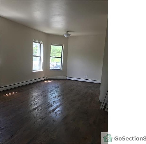 1st image of 4910 W Jackson Blvd APT 1