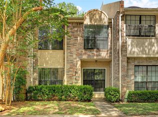 6723 Belmont St, Houston, TX 77005