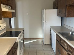 64 118th Ave NE #64, Minneapolis, MN 55434