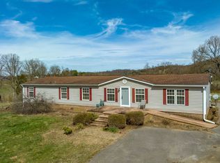 143 Smith Ln, Jonesborough, TN 37659