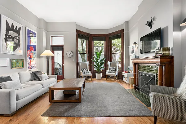 Sold by Compass | media 3