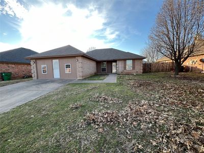 204 Troxell Blvd, Rhome, TX, 76078