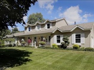 1421 E Rishel Rd, Sturgis, MI 49091