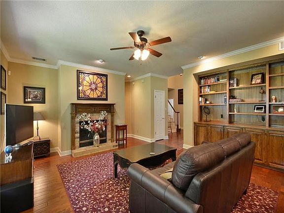 3rd image of 8902 Marybank Dr
