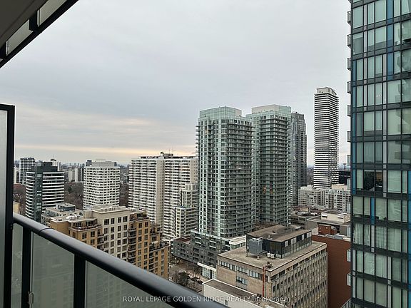 4th image of 185 Roehampton Ave #2411