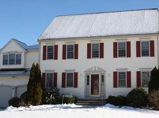 4 Torrey Ter, Westford, MA 01886