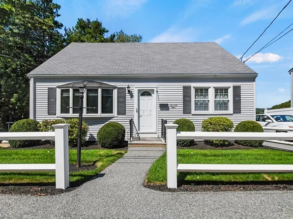 79 Montclair Ave, Waltham, MA 02451