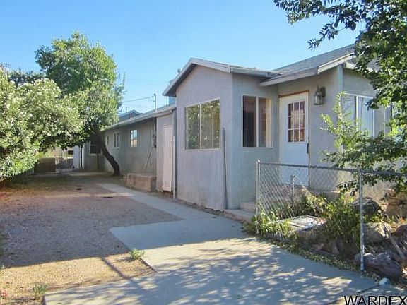 2nd image of 306 Topeka St