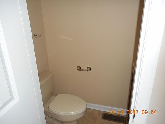 4th image of 506 Leesburg Dr