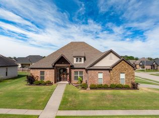 1705 Josh Dr, Conway, AR 72034