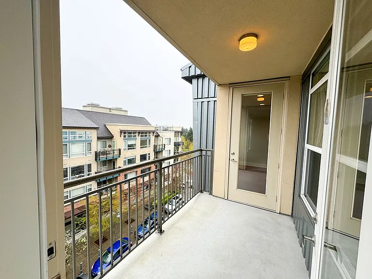 7800 SE 27th St #504 — Photo 16