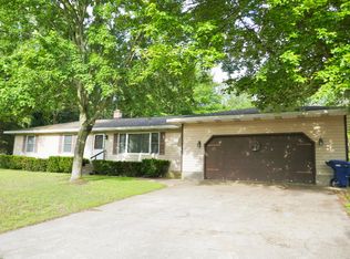 4661 S Sheridan Dr, Muskegon, MI 49444