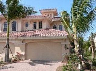 3207 Serenity Ct APT 202, Naples, FL 34114