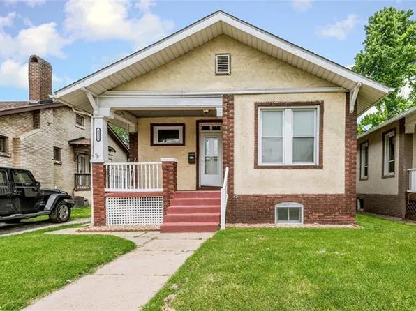 2421 Cleveland Blvd, Granite City, IL 62040