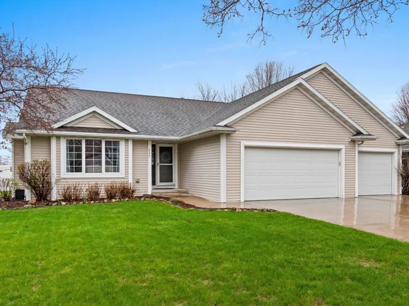 445 Cornelius Dr, Green Bay, WI 54311
