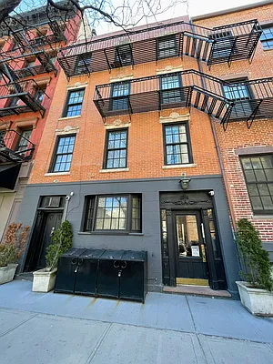 Rented by City Connections Realty | media 24