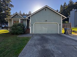 9539 Saint Johns Pl NE, Bremerton, WA 98311