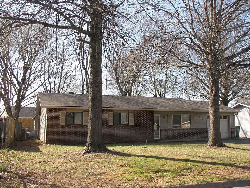1st image of 816 N 31st St