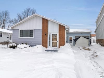 70 Crandon Blvd, Cheektowaga, NY, 14225