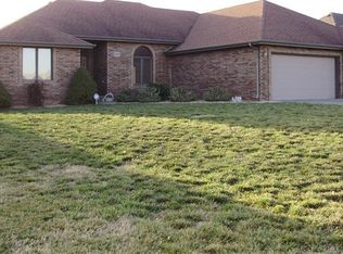 2705 S Marlborough Ave, Springfield, MO 65807