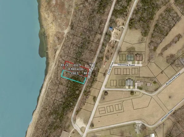 2 Lookout Drive, Forsyth, MO 65653